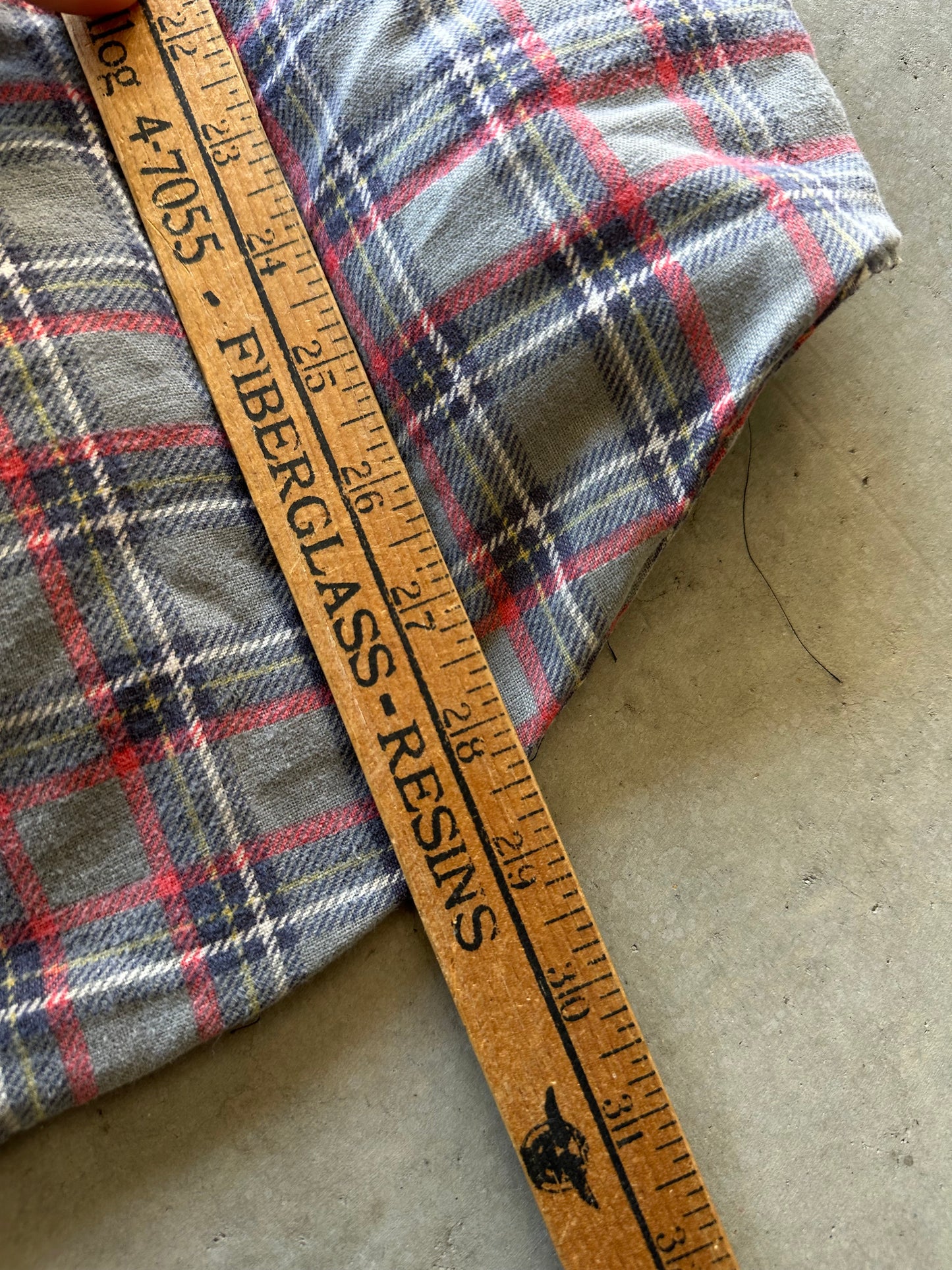 Red/Grey Uniform Flannel - Size L