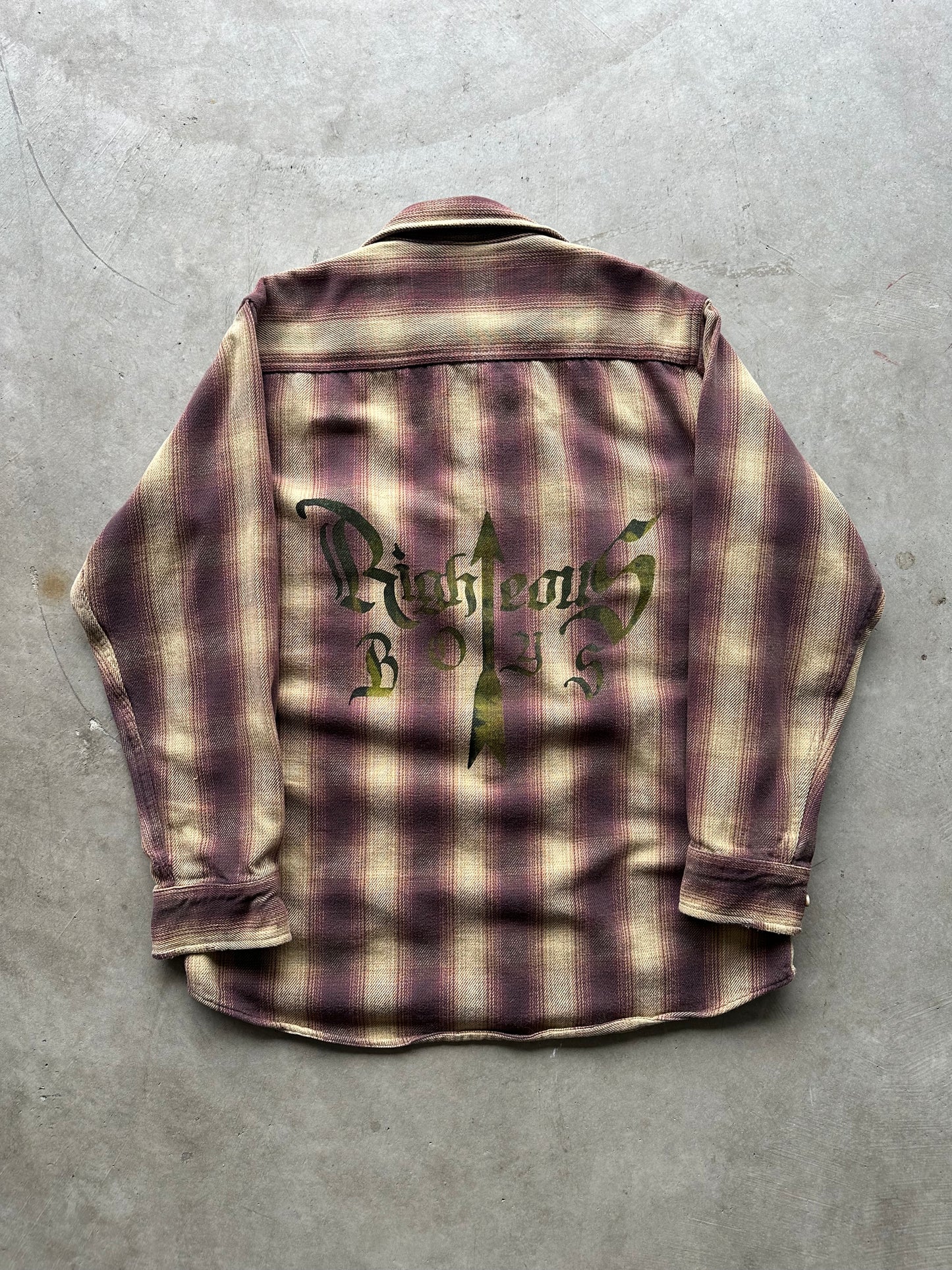 Plaid Script Button Up - Size M