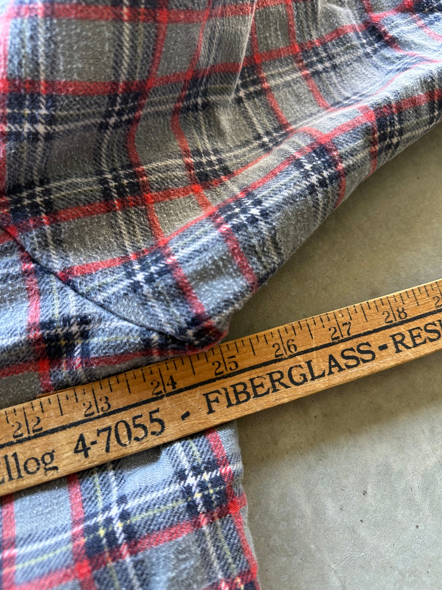 Red/Grey Uniform Flannel - Size L